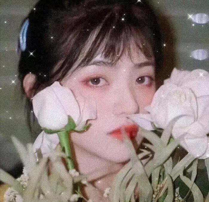 妈，亲一下